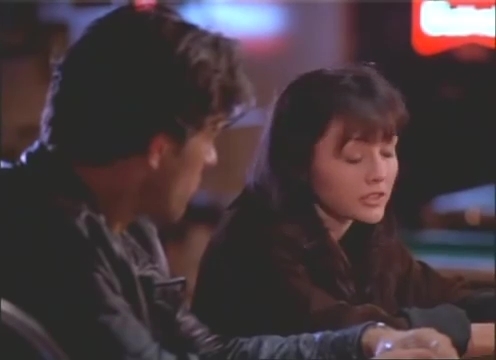 Charmed-Online-dot-nl_AlmostDead2310.jpg Charmed-Online-dot-nl_AlmostDead2310.jpg