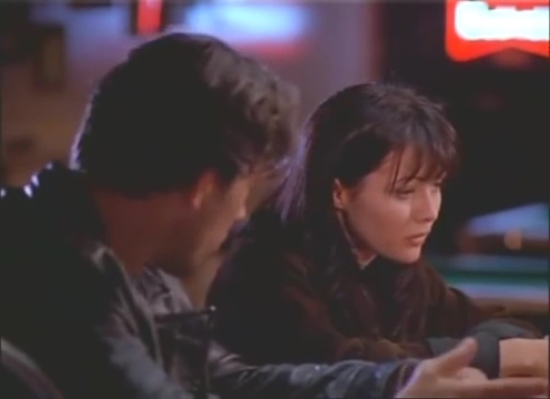 Charmed-Online-dot-nl_AlmostDead2331.jpg Charmed-Online-dot-nl_AlmostDead2331.jpg