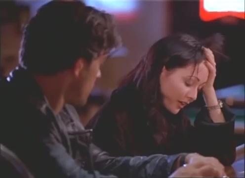 Charmed-Online-dot-nl_AlmostDead2362.jpg Charmed-Online-dot-nl_AlmostDead2362.jpg