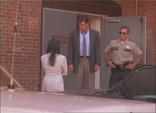 Charmed-Online-dot-nl_AlmostDead2910.jpg Charmed-Online-dot-nl_AlmostDead2910.jpg