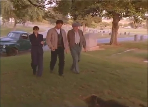 Charmed-Online-dot-nl_AlmostDead3670.jpg Charmed-Online-dot-nl_AlmostDead3670.jpg