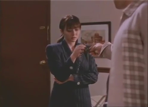 Charmed-Online-dot-nl_AlmostDead4152.jpg Charmed-Online-dot-nl_AlmostDead4152.jpg