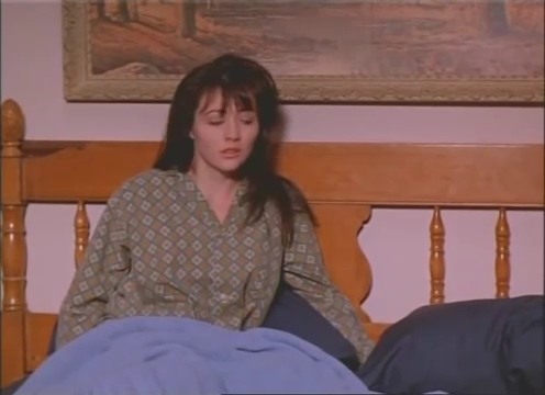 Charmed-Online-dot-nl_AlmostDead4680.jpg Charmed-Online-dot-nl_AlmostDead4680.jpg