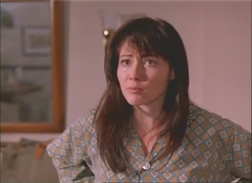 Charmed-Online-dot-nl_AlmostDead4735.jpg Charmed-Online-dot-nl_AlmostDead4735.jpg