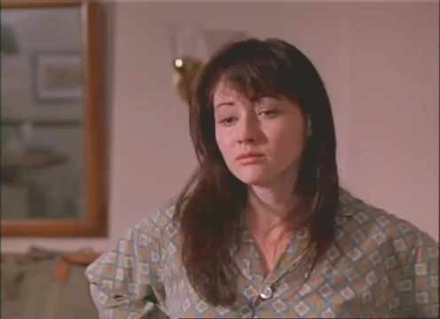 Charmed-Online-dot-nl_AlmostDead4814.jpg Charmed-Online-dot-nl_AlmostDead4814.jpg