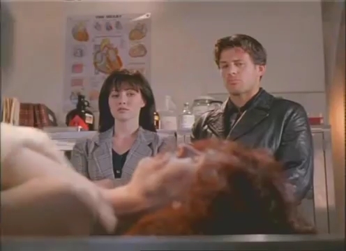 Charmed-Online-dot-nl_AlmostDead5056.jpg Charmed-Online-dot-nl_AlmostDead5056.jpg