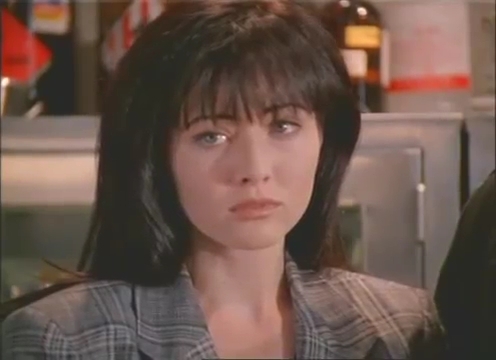 Charmed-Online-dot-nl_AlmostDead5306.jpg Charmed-Online-dot-nl_AlmostDead5306.jpg