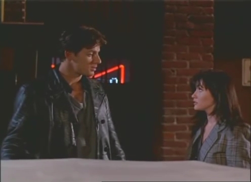 Charmed-Online-dot-nl_AlmostDead6597.jpg Charmed-Online-dot-nl_AlmostDead6597.jpg