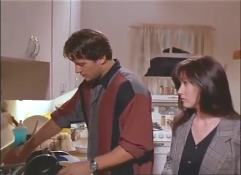 Charmed-Online-dot-nl_AlmostDead7044.jpg Charmed-Online-dot-nl_AlmostDead7044.jpg