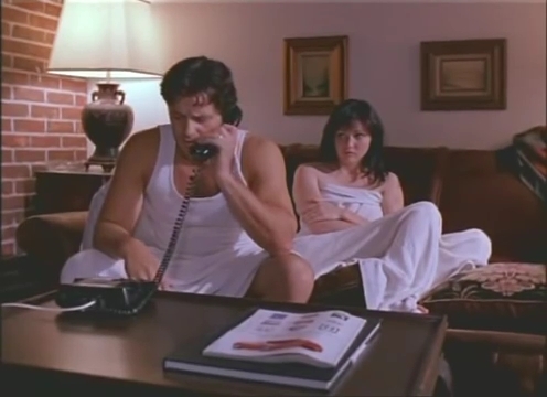 Charmed-Online-dot-nl_AlmostDead7243.jpg Charmed-Online-dot-nl_AlmostDead7243.jpg