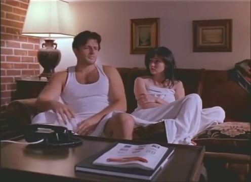 Charmed-Online-dot-nl_AlmostDead7317.jpg Charmed-Online-dot-nl_AlmostDead7317.jpg