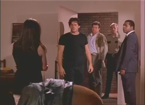 Charmed-Online-dot-nl_AlmostDead7474.jpg Charmed-Online-dot-nl_AlmostDead7474.jpg