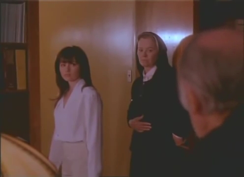 Charmed-Online-dot-nl_AlmostDead8031.jpg Charmed-Online-dot-nl_AlmostDead8031.jpg