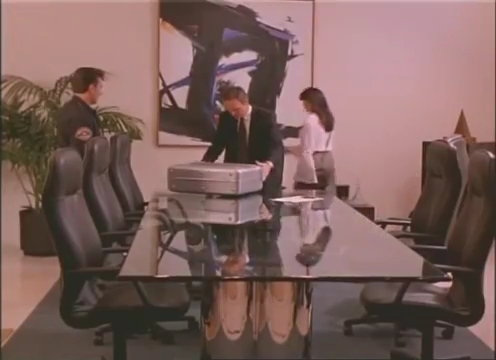 Charmed-Online-dot-nl_AlmostDead8214.jpg Charmed-Online-dot-nl_AlmostDead8214.jpg