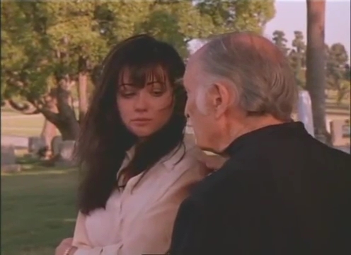 Charmed-Online-dot-nl_AlmostDead8814.jpg Charmed-Online-dot-nl_AlmostDead8814.jpg