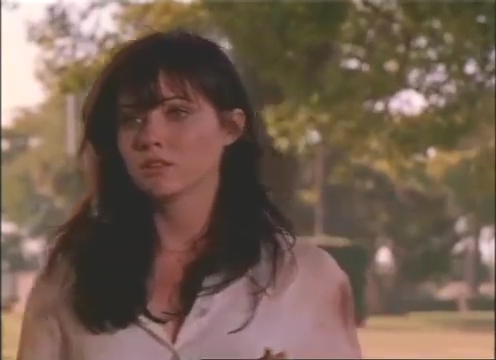 Charmed-Online-dot-nl_AlmostDead8867.jpg Charmed-Online-dot-nl_AlmostDead8867.jpg