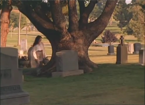 Charmed-Online-dot-nl_AlmostDead8891.jpg Charmed-Online-dot-nl_AlmostDead8891.jpg