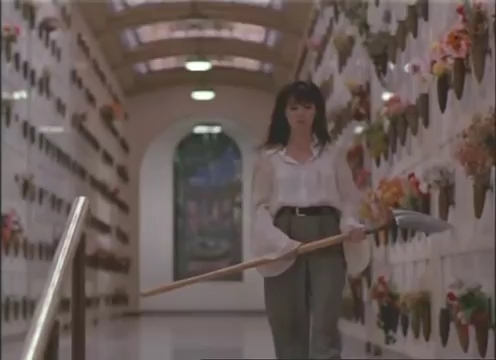 Charmed-Online-dot-nl_AlmostDead9021.jpg Charmed-Online-dot-nl_AlmostDead9021.jpg