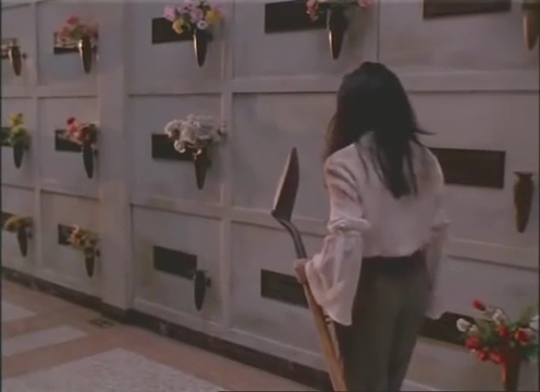 Charmed-Online-dot-nl_AlmostDead9048.jpg Charmed-Online-dot-nl_AlmostDead9048.jpg