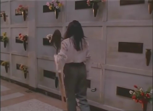 Charmed-Online-dot-nl_AlmostDead9053.jpg Charmed-Online-dot-nl_AlmostDead9053.jpg