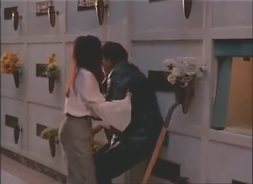 Charmed-Online-dot-nl_AlmostDead9112.jpg Charmed-Online-dot-nl_AlmostDead9112.jpg