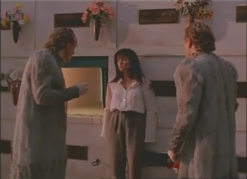 Charmed-Online-dot-nl_AlmostDead9270.jpg Charmed-Online-dot-nl_AlmostDead9270.jpg