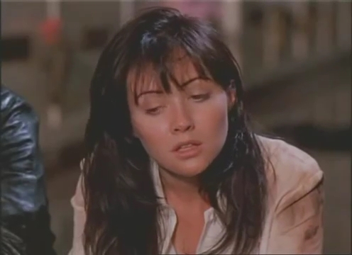 Charmed-Online-dot-nl_AlmostDead9365.jpg Charmed-Online-dot-nl_AlmostDead9365.jpg