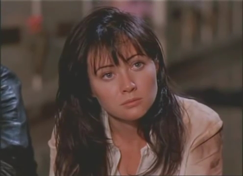 Charmed-Online-dot-nl_AlmostDead9380.jpg Charmed-Online-dot-nl_AlmostDead9380.jpg