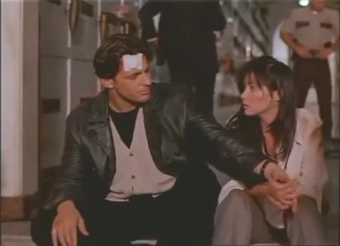 Charmed-Online-dot-nl_AlmostDead9442.jpg Charmed-Online-dot-nl_AlmostDead9442.jpg