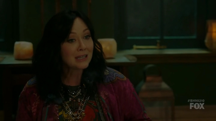 Charmed-Online-dot-nl_BH90210-1x04-01632.jpg