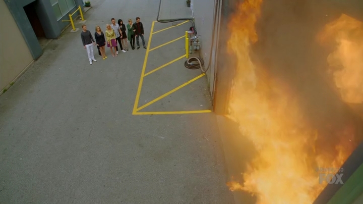 Charmed-Online-dot-nl_BH90210-1x04-02696.jpg