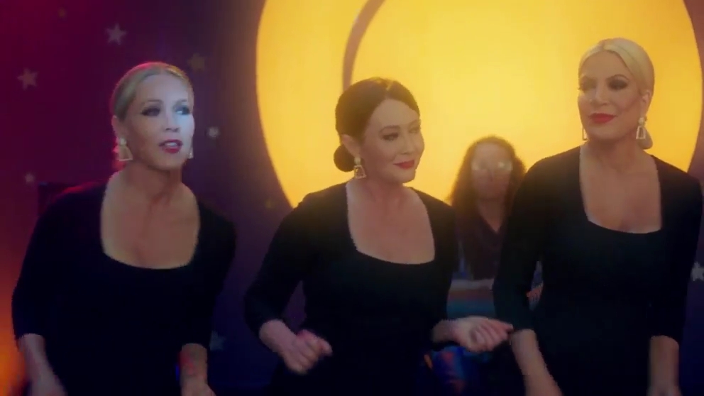 Charmed-Online-dot-nl_BH90210-1x05-00036.jpg