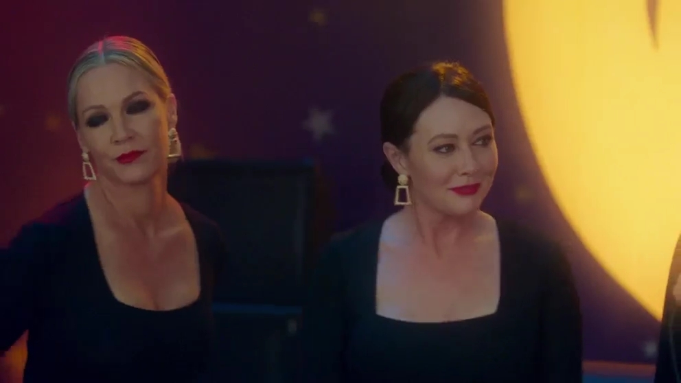 Charmed-Online-dot-nl_BH90210-1x05-00040.jpg