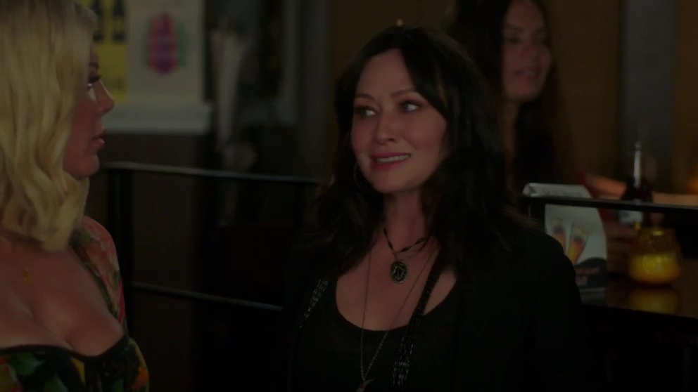 Charmed-Online-dot-nl_BH90210-1x05-00575.jpg