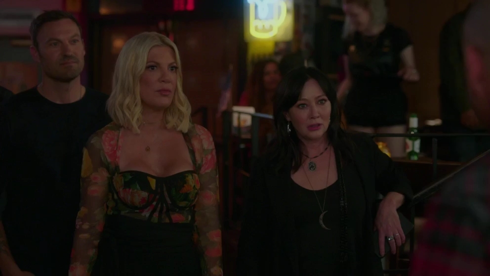 Charmed-Online-dot-nl_BH90210-1x05-00682.jpg