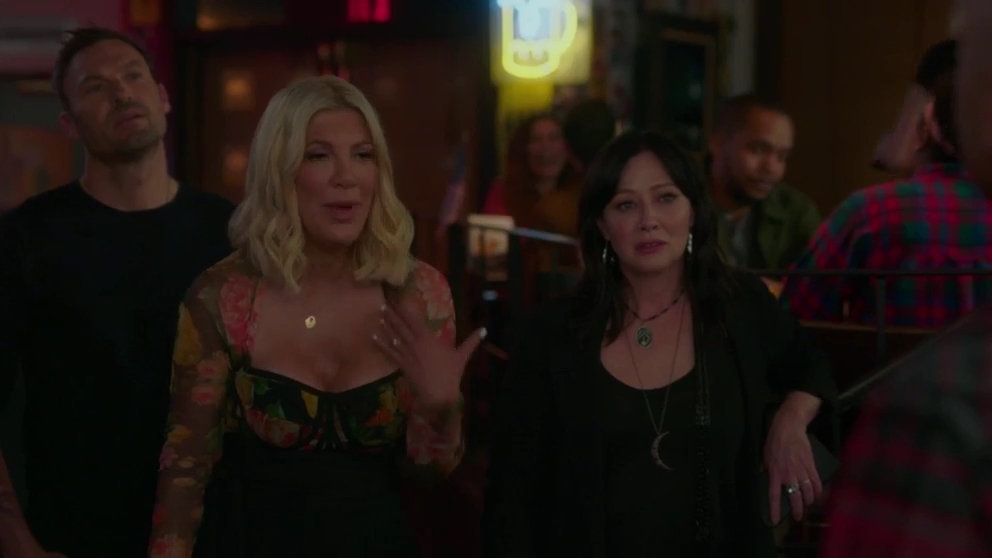 Charmed-Online-dot-nl_BH90210-1x05-00696.jpg
