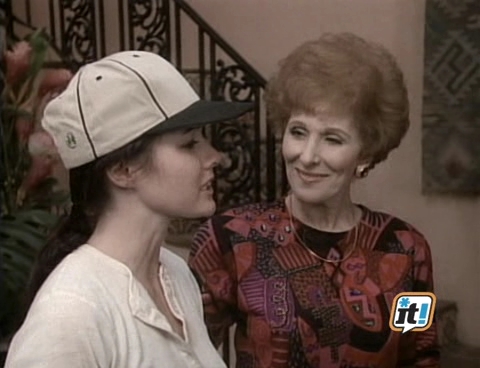 Charmed-Online-dot-NL-BeverlyHills90210-4x08-0404.jpg Charmed-Online-dot-NL-BeverlyHills90210-4x08-0404.jpg