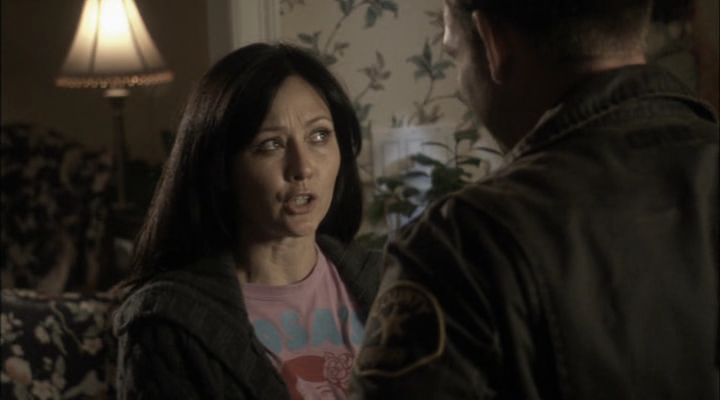 Charmed-Online-dot-net_ChristmasCarper0970.jpg Charmed-Online-dot-net_ChristmasCarper0970.jpg