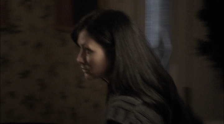 Charmed-Online-dot-net_ChristmasCarper1083.jpg Charmed-Online-dot-net_ChristmasCarper1083.jpg