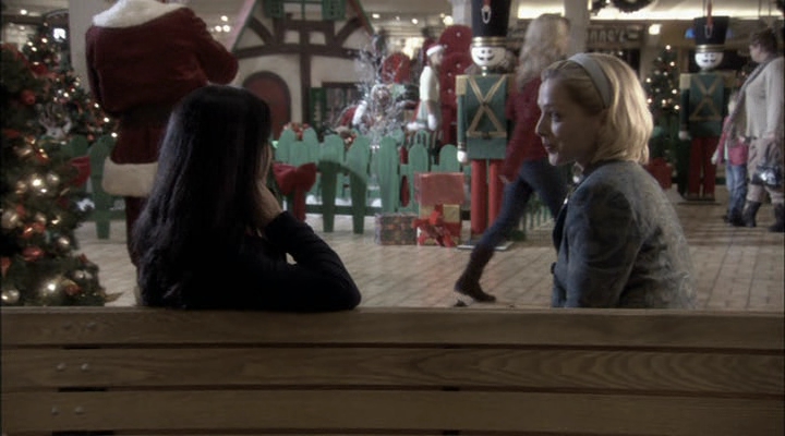 Charmed-Online-dot-net_ChristmasCarper2023.jpg Charmed-Online-dot-net_ChristmasCarper2023.jpg