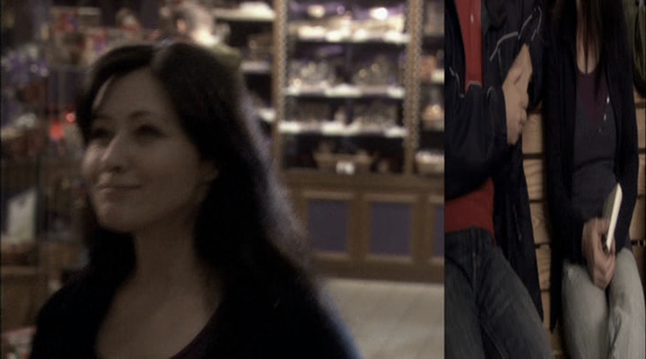 Charmed-Online-dot-net_ChristmasCarper2086.jpg Charmed-Online-dot-net_ChristmasCarper2086.jpg