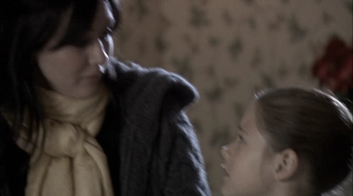 Charmed-Online-dot-net_ChristmasCarper2384.jpg