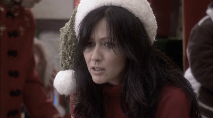 Charmed-Online-dot-net_ChristmasCarper4992.jpg