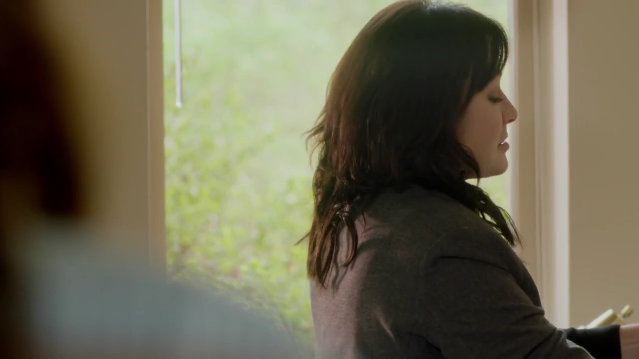 Charmed-Online-dot-nl_DyingToBelong0195.jpg Charmed-Online-dot-nl_DyingToBelong0195.jpg