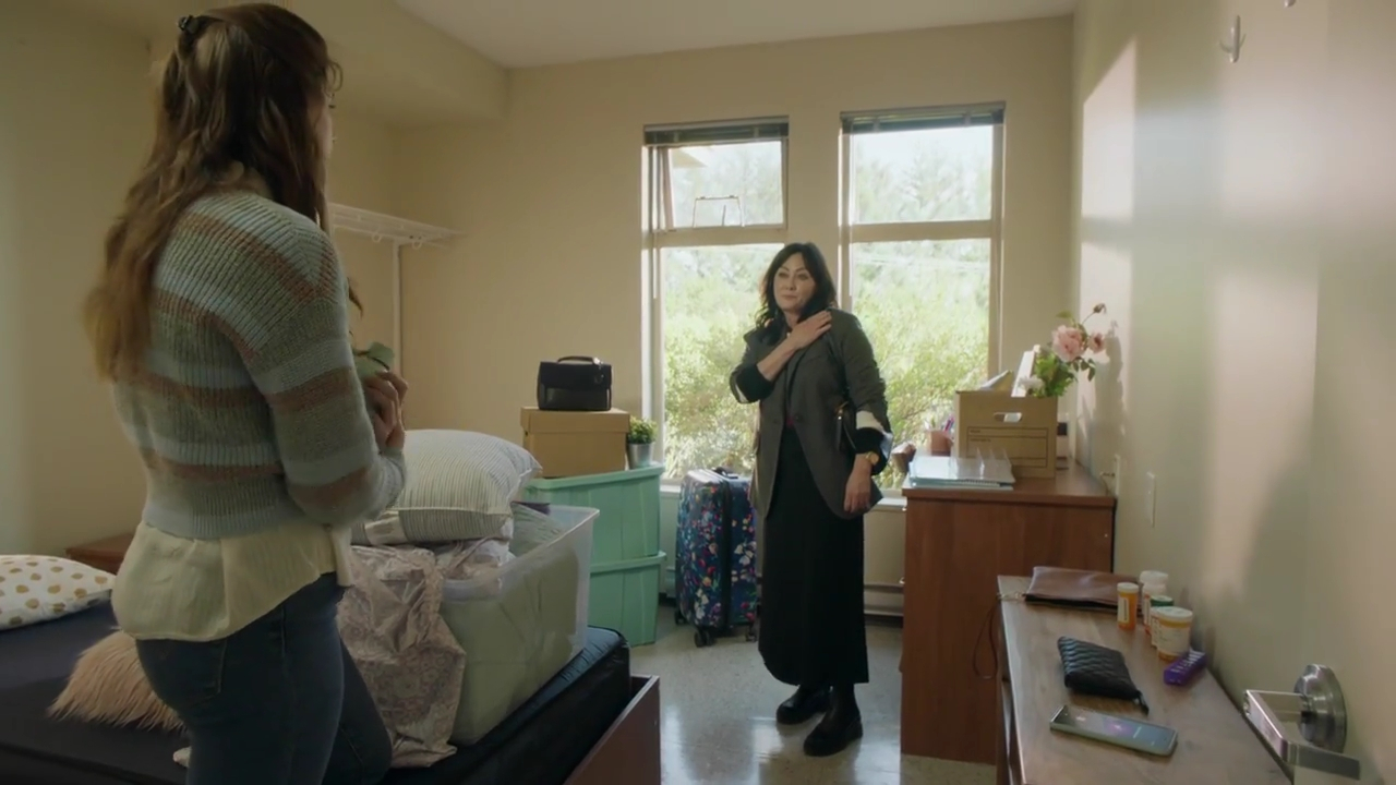 Charmed-Online-dot-nl_DyingToBelong0216.jpg Charmed-Online-dot-nl_DyingToBelong0216.jpg