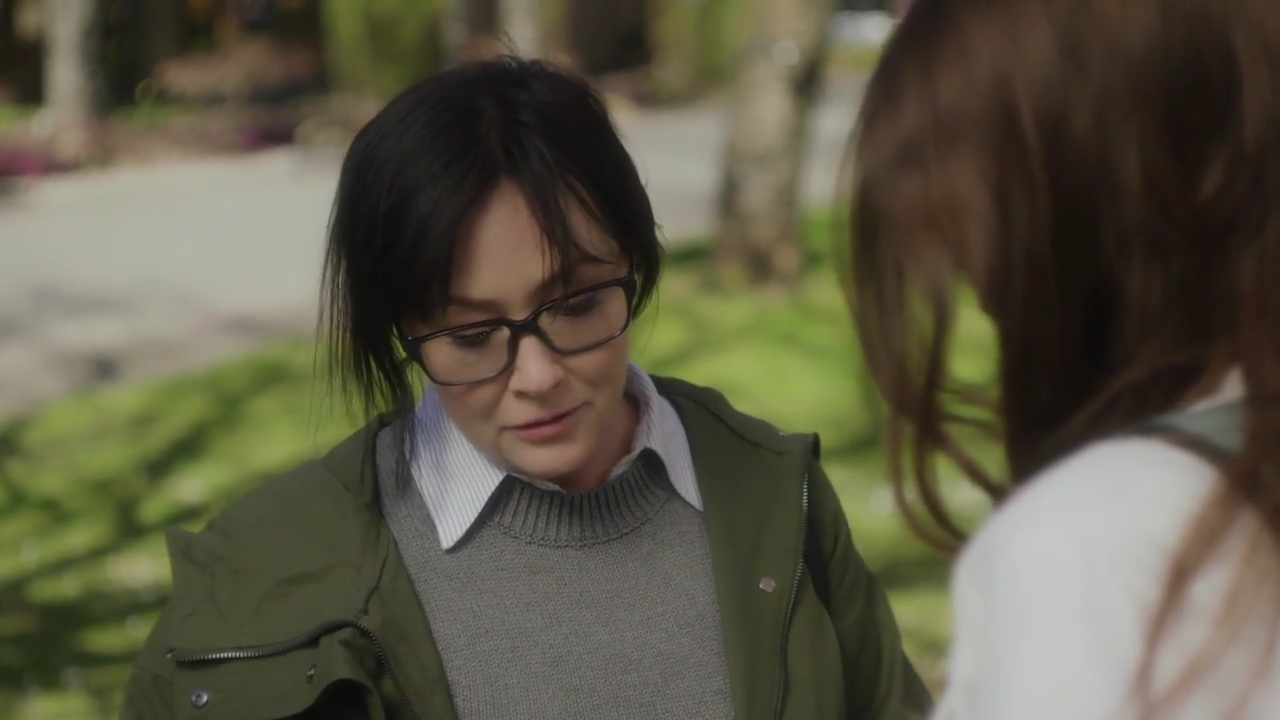 Charmed-Online-dot-nl_DyingToBelong2380.jpg Charmed-Online-dot-nl_DyingToBelong2380.jpg