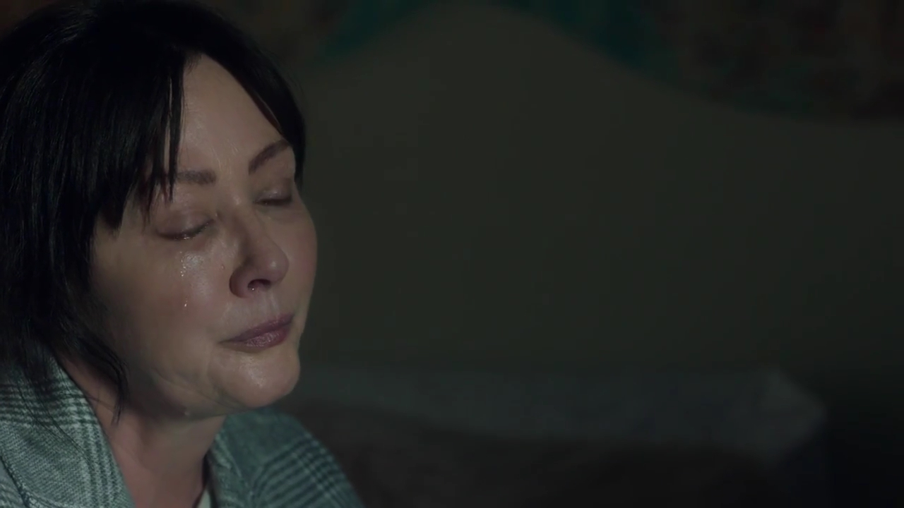 Charmed-Online-dot-nl_DyingToBelong3186.jpg Charmed-Online-dot-nl_DyingToBelong3186.jpg