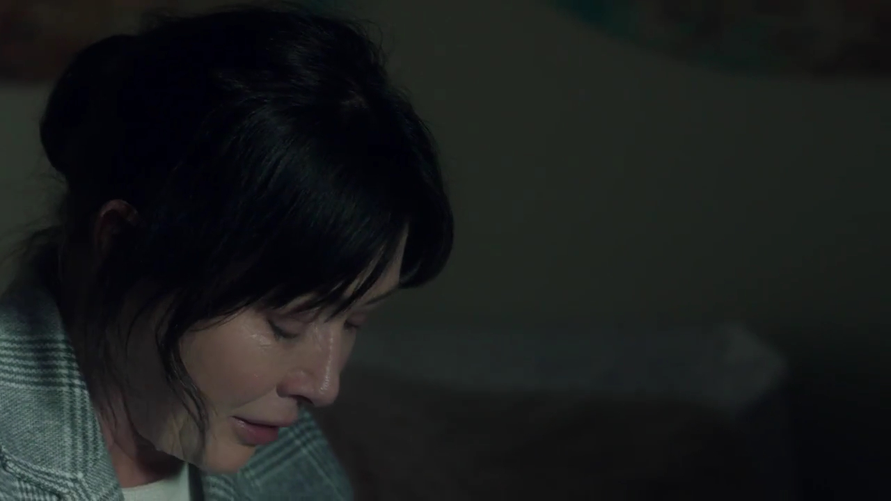 Charmed-Online-dot-nl_DyingToBelong3190.jpg Charmed-Online-dot-nl_DyingToBelong3190.jpg