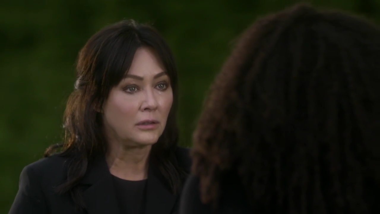 Charmed-Online-dot-nl_DyingToBelong3313.jpg Charmed-Online-dot-nl_DyingToBelong3313.jpg