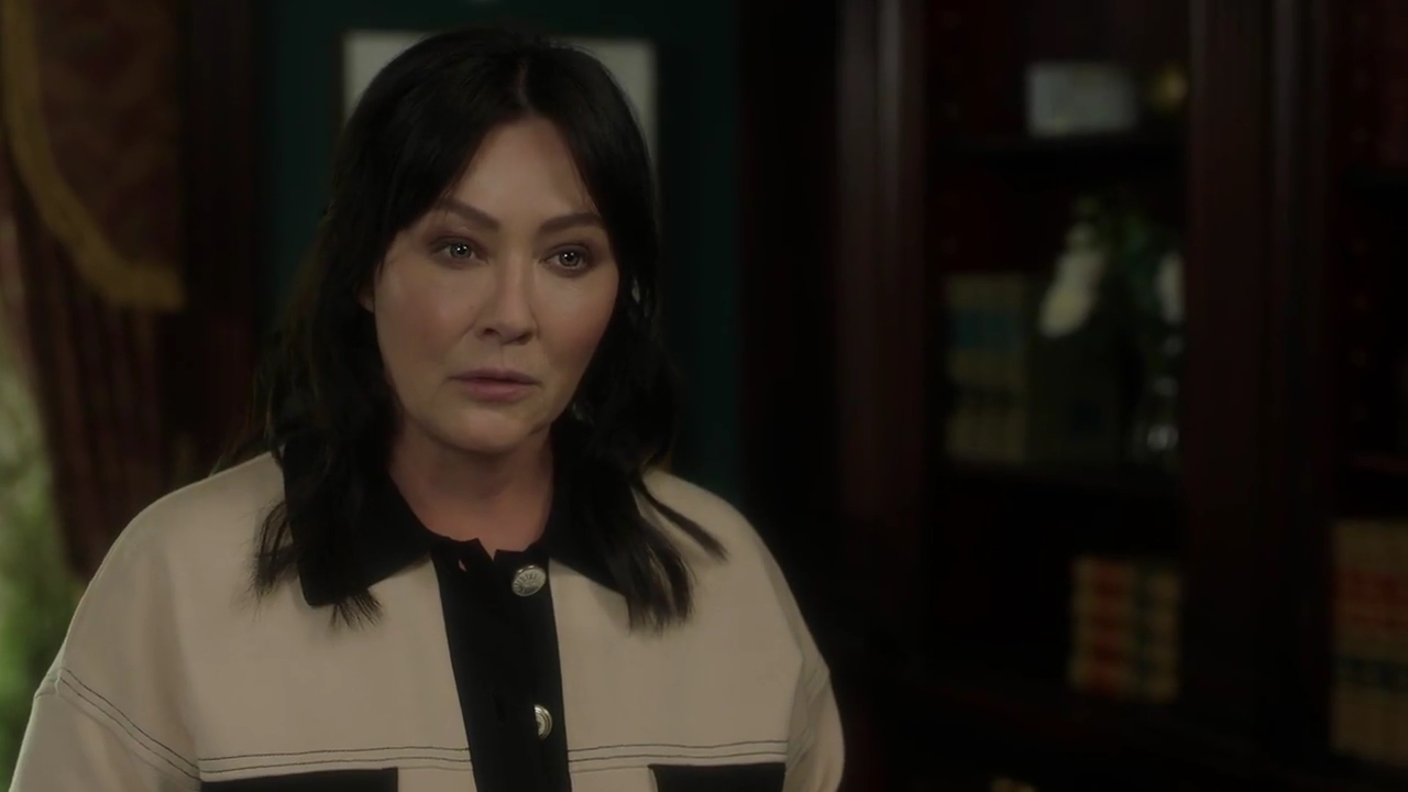 Charmed-Online-dot-nl_DyingToBelong3446.jpg Charmed-Online-dot-nl_DyingToBelong3446.jpg